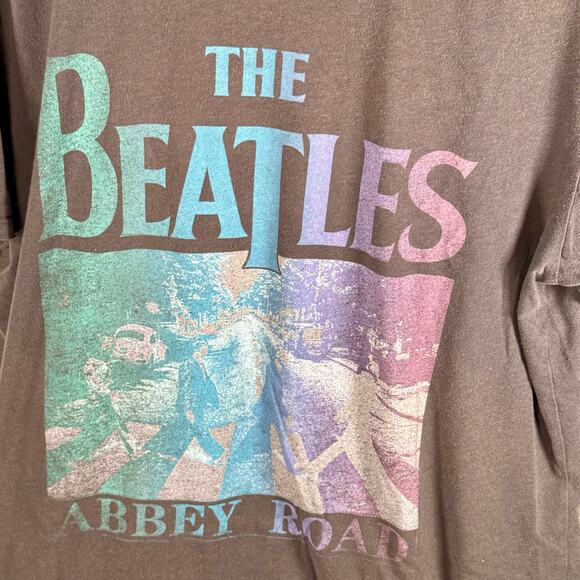 3/$20 The Beatles Women's Large Black Pastel Gradiant Abbey Road S/S Shirt - Picture 5 of 8